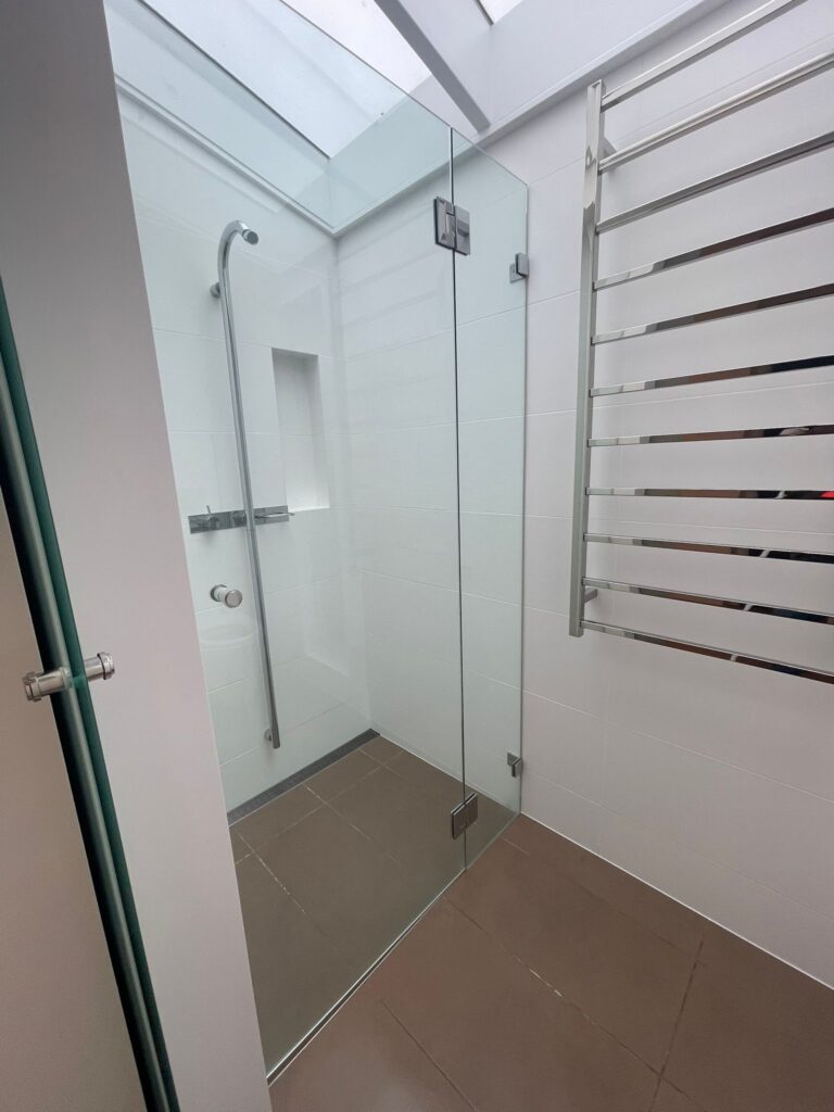How to Clean Shower Glass